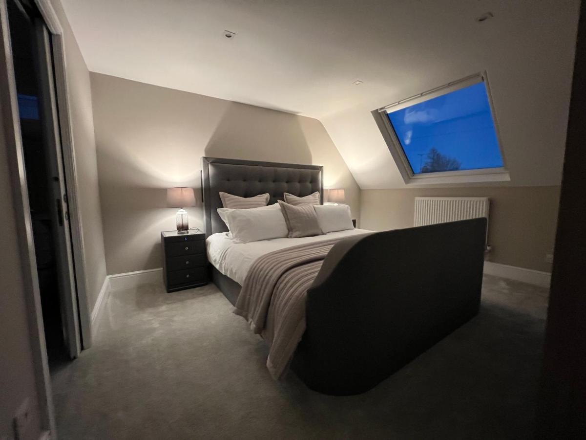 Luxurious 4 Bedroom Home In The Heart Of The Cotswolds With Hot Tub! Stow-on-the-Wold Eksteriør bilde