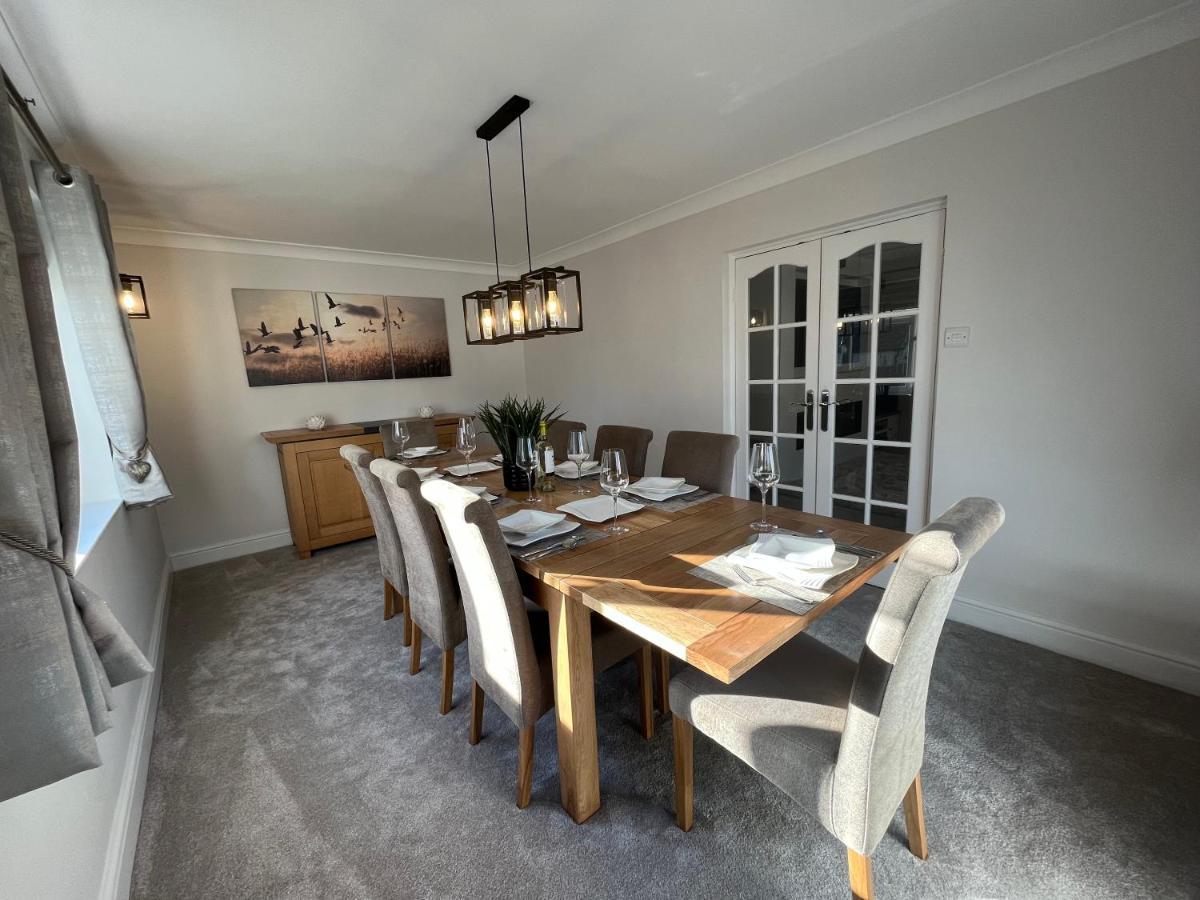 Luxurious 4 Bedroom Home In The Heart Of The Cotswolds With Hot Tub! Stow-on-the-Wold Eksteriør bilde